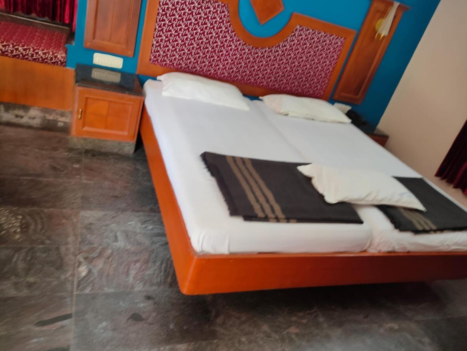 Anjana Hotels Theni Εξωτερικό φωτογραφία